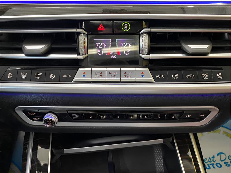 Used 2020 BMW X7 xDrive40i w/ Premium Package image 27