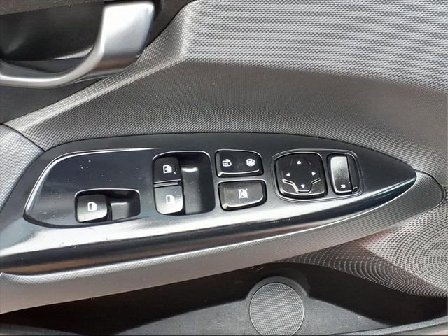 Used 2022 Hyundai Veloster N image 14