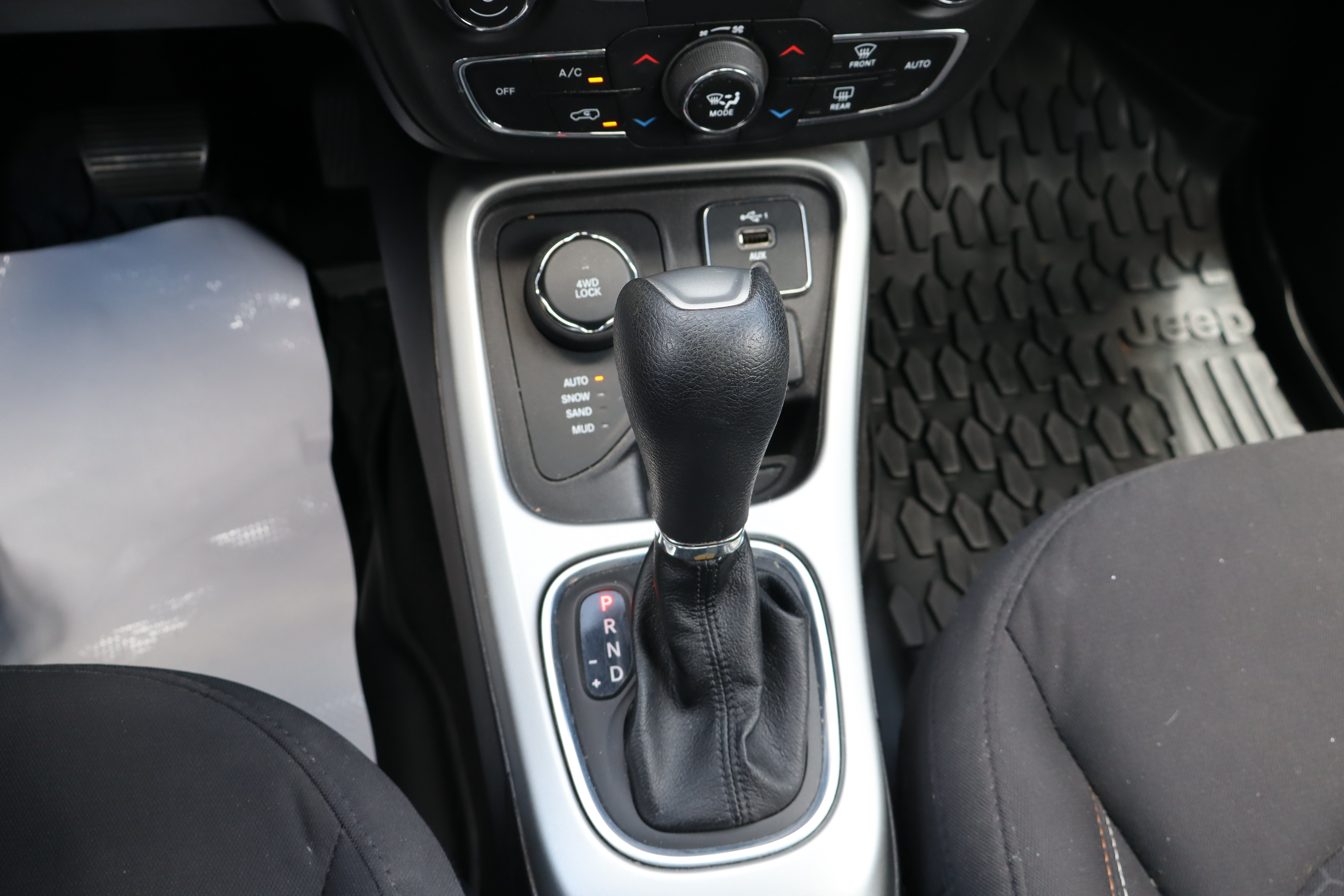 Used 2019 Jeep Compass Sport AWD/4WD image 31