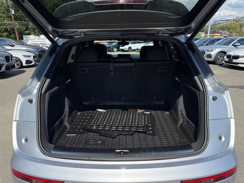 Used 2021 Audi SQ5 Premium Plus w/ Premium Plus Package image 17