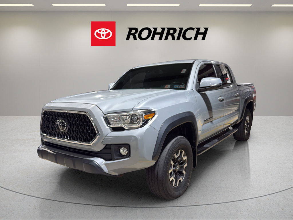 Used 2018 Toyota Tacoma TRD Off-Road AWD/4WD image 1