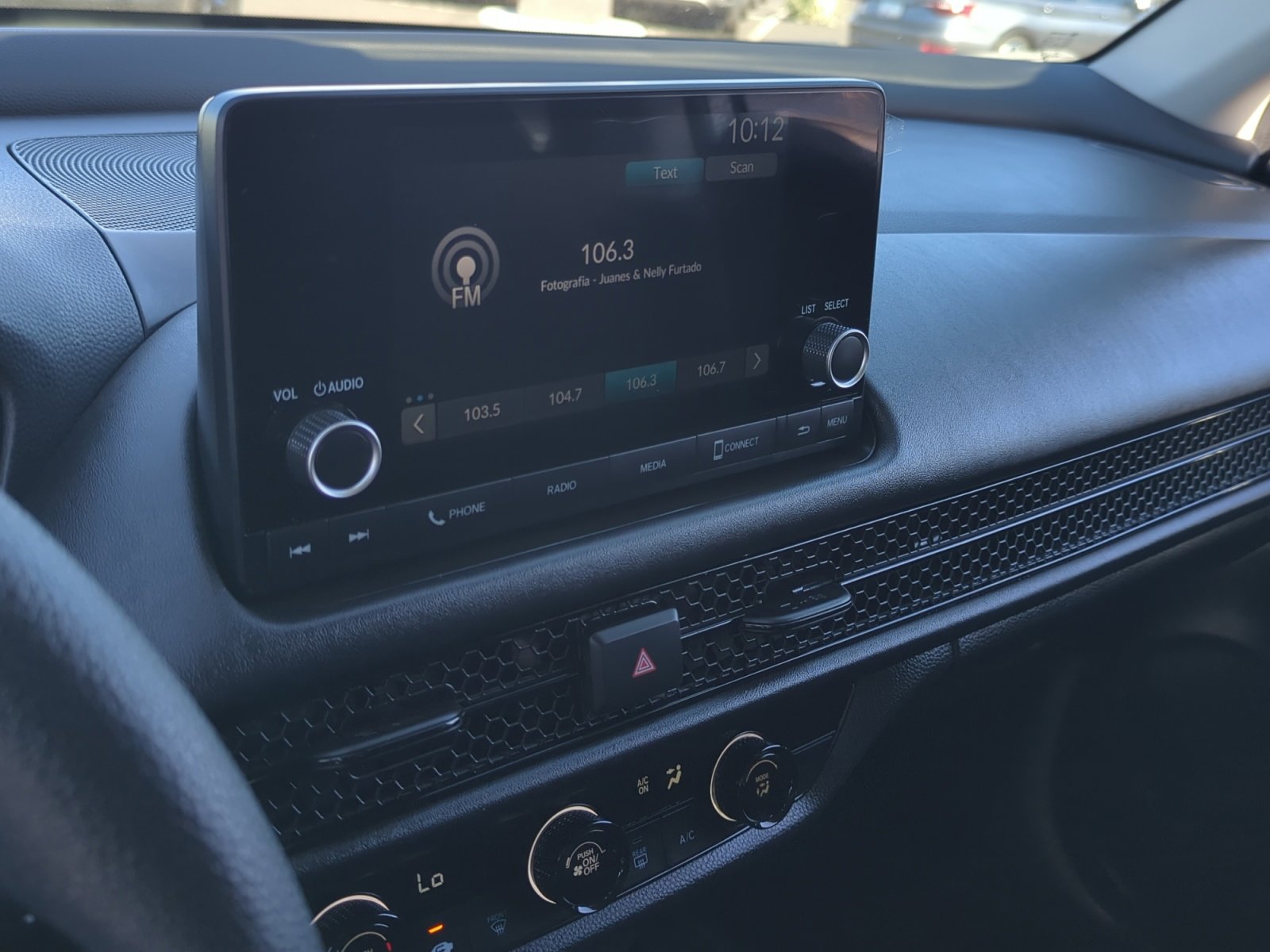 Used 2025 Honda HR-V LX image 26