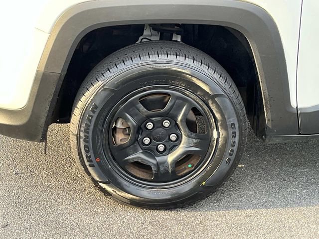 Used 2020 Jeep Renegade Sport image 11