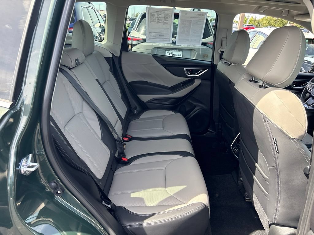 Certified 2024 Subaru Forester Limited AWD/4WD image 11
