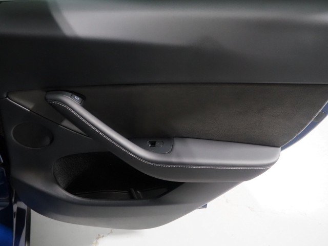 Used 2023 Tesla Model Y Long Range AWD/4WD image 62
