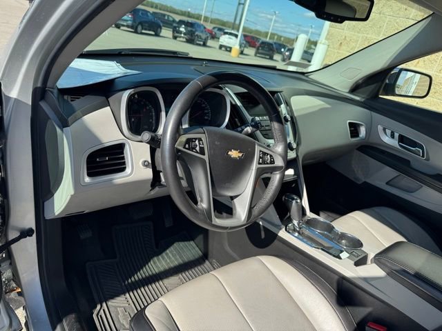 Used 2017 Chevrolet Equinox Premier w/ Enhanced Convenience Package image 14