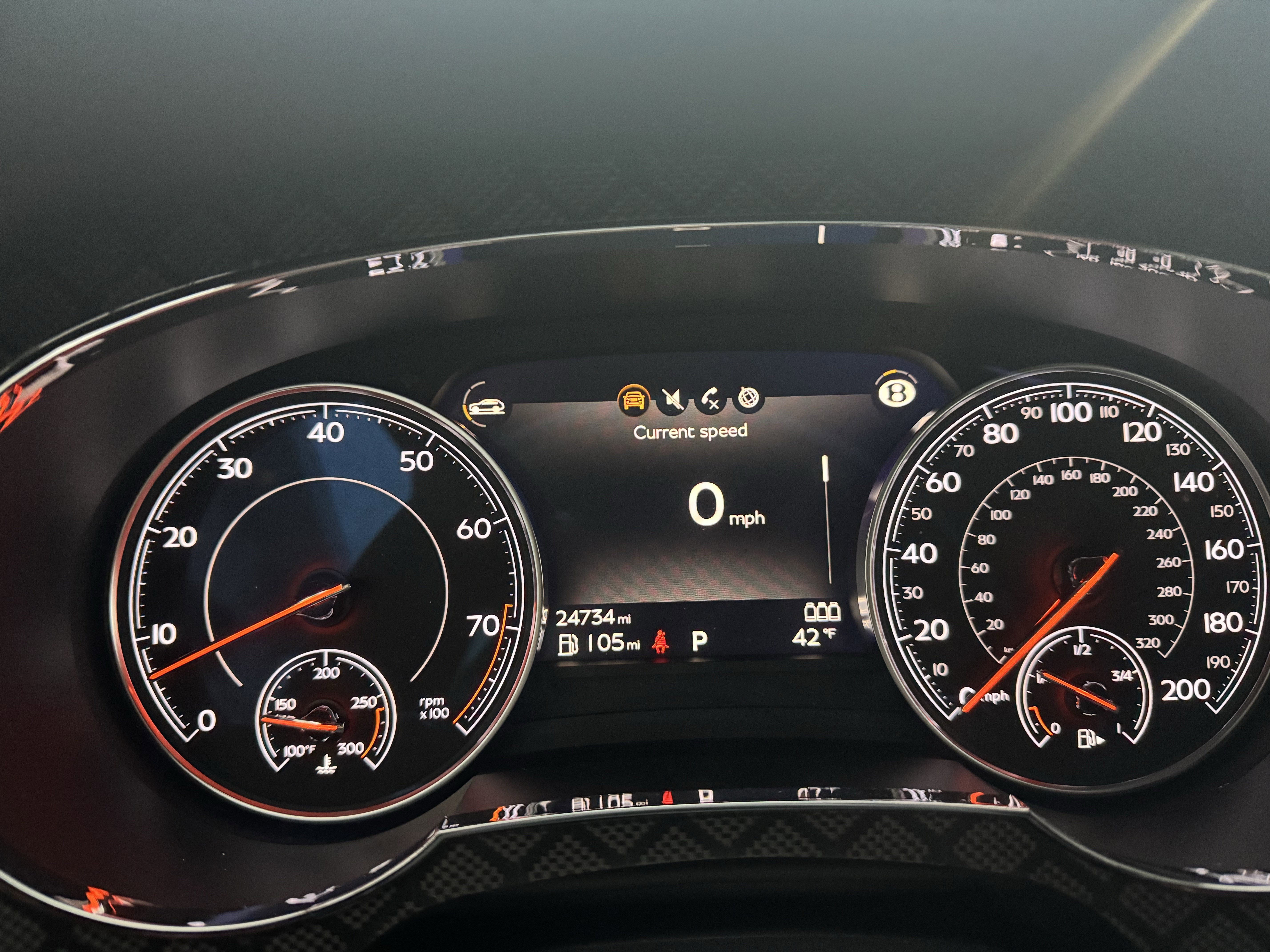 Used 2020 Bentley Bentayga image 18