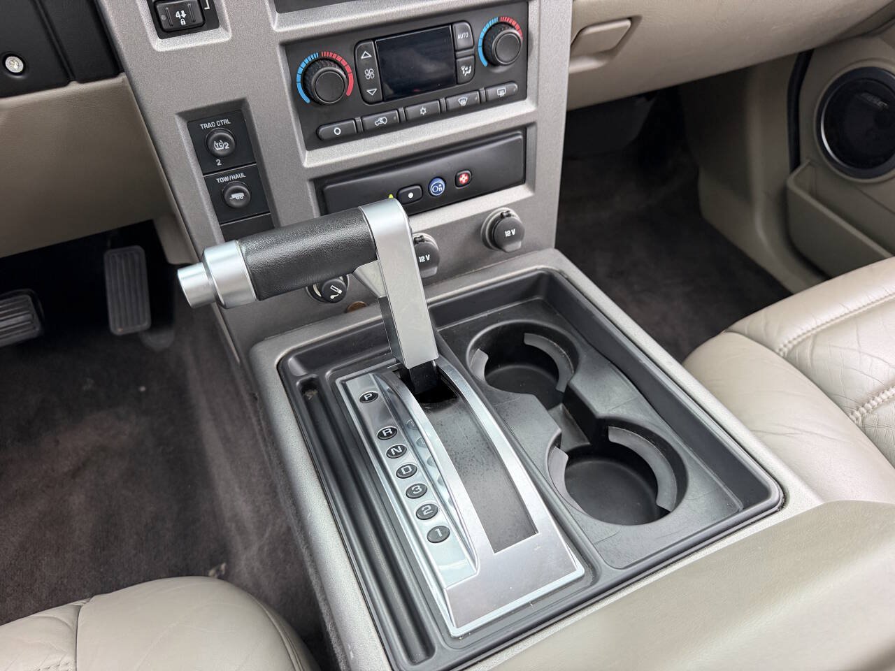 Used 2003 HUMMER H2 w/ Preferred Equipment Group AWD/4WD image 22