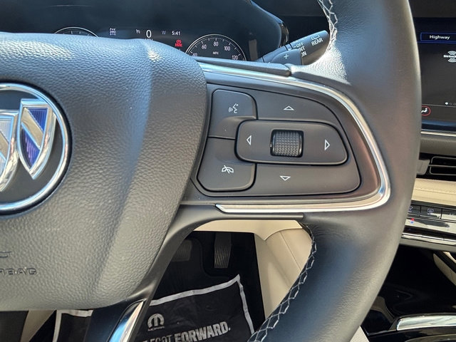 Used 2022 Buick Envision Essence w/ Safety Package image 15