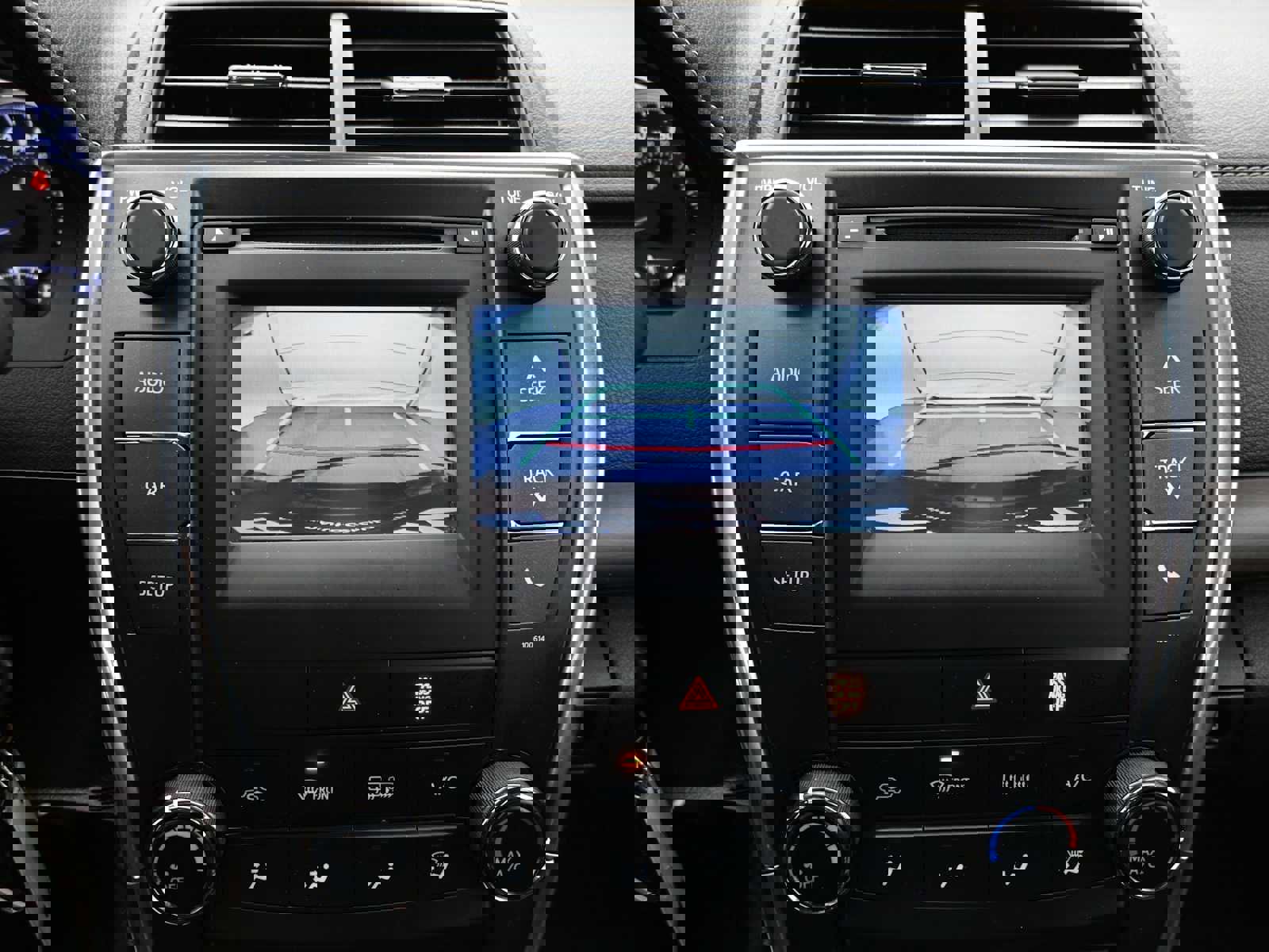 Used 2016 Toyota Camry LE image 8