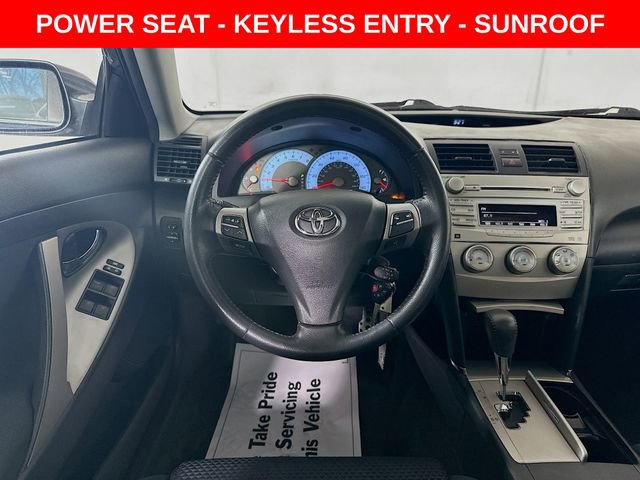 Used 2011 Toyota Camry SE image 22