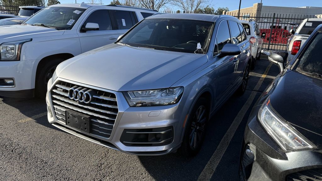 Used 2018 Audi Q7 3.0T Prestige w/ Prestige Package image 2