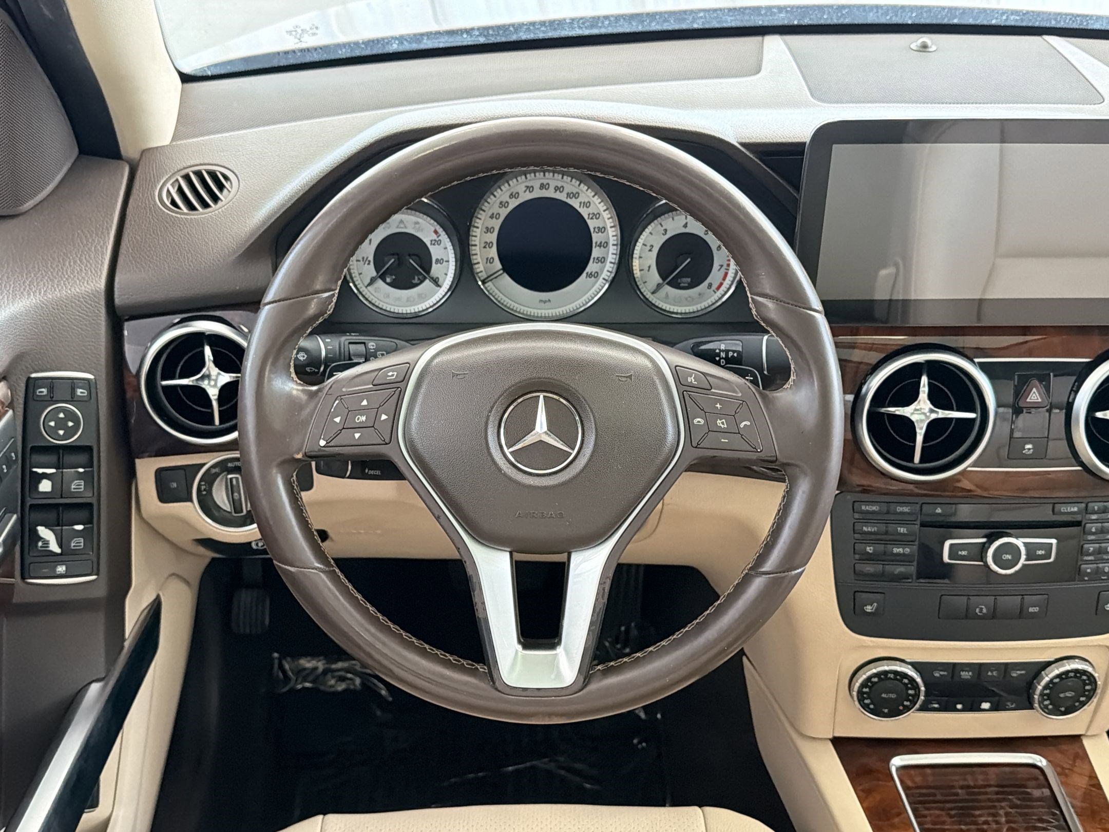 Used 2014 Mercedes-Benz GLK 350 4MATIC image 18