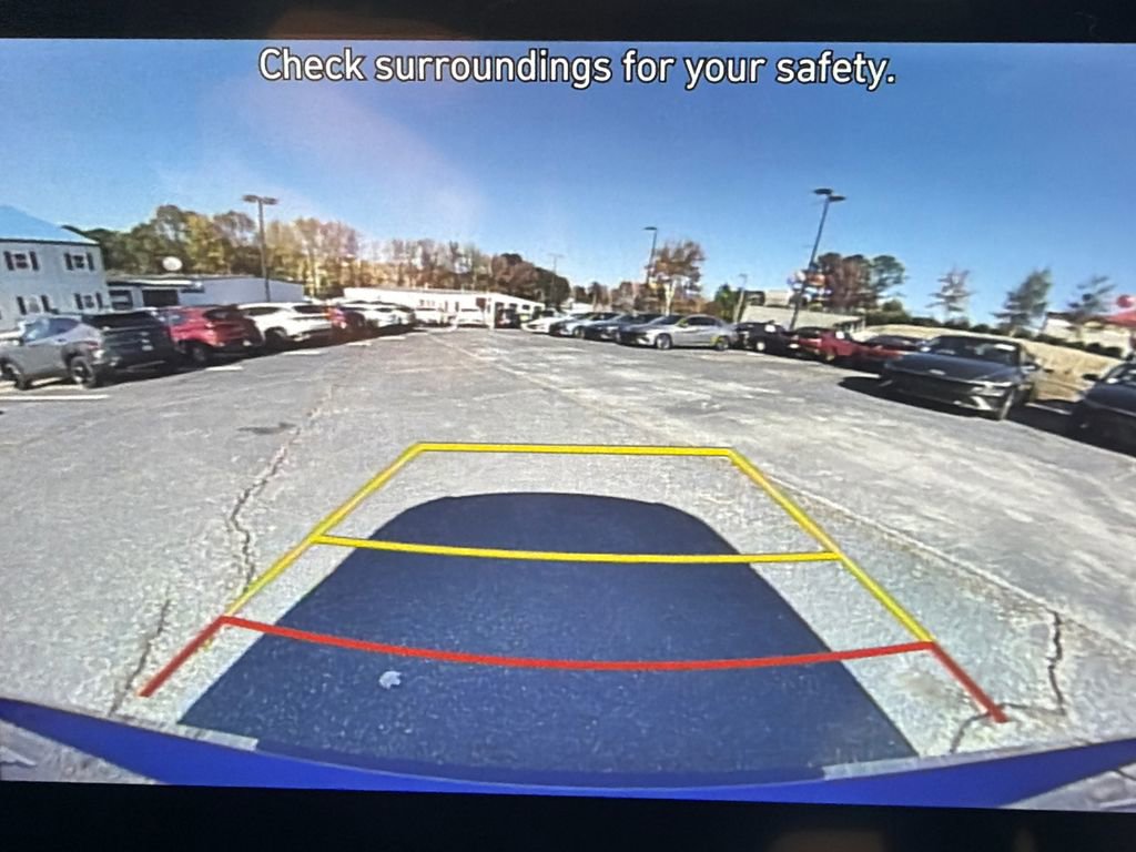 New 2026 Hyundai Elantra Limited image 29