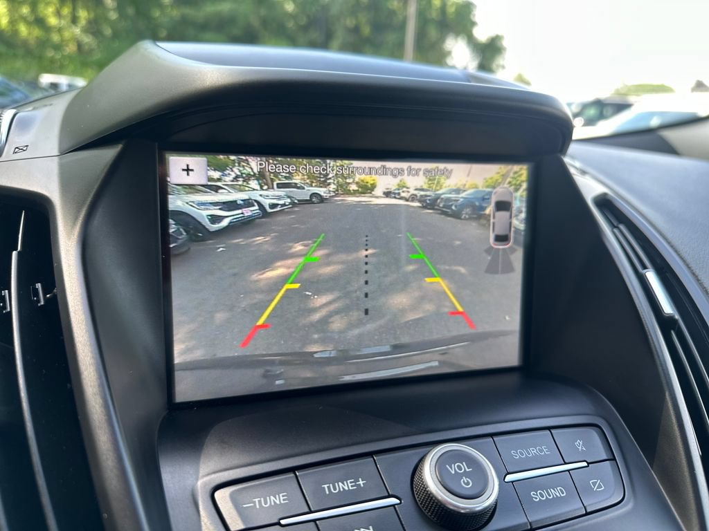Used 2019 Ford Escape SEL AWD/4WD image 15