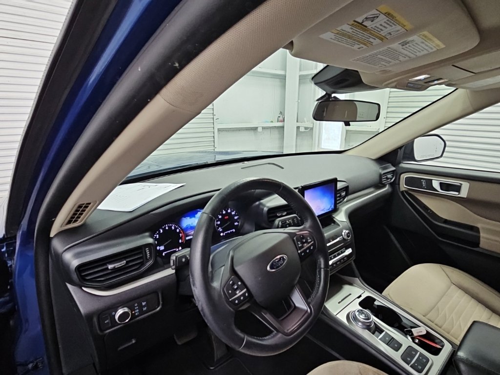 Used 2020 Ford Explorer XLT RWD image 12