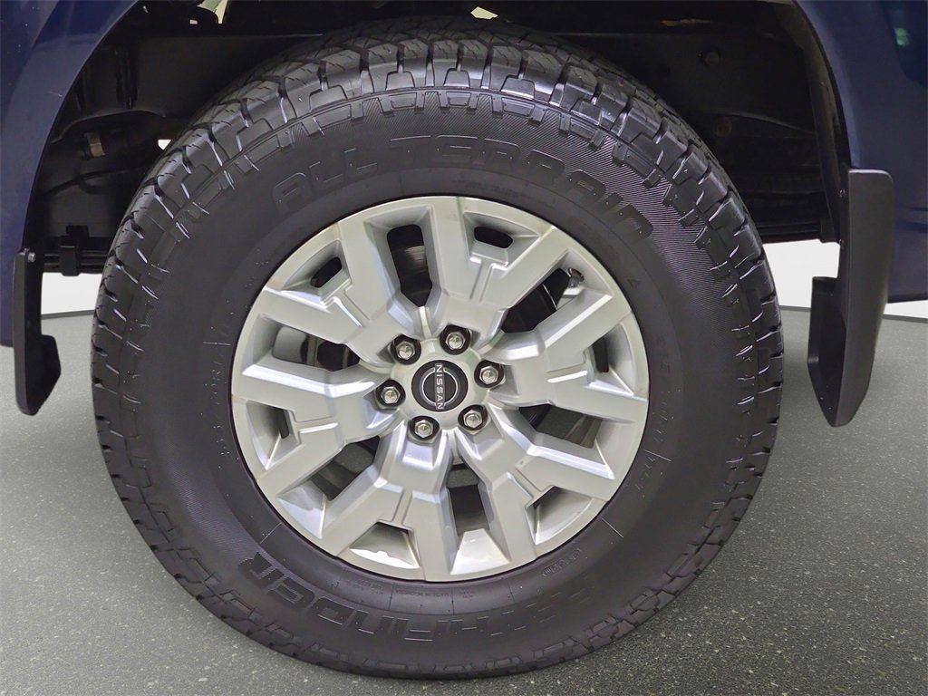 Used 2023 Nissan Frontier SV w/ Technology Package image 35