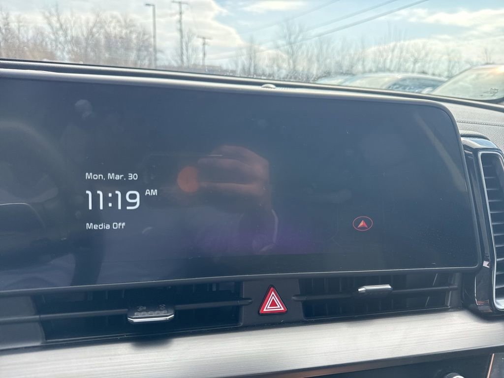 Certified 2024 Kia Sportage EX w/ EX Premium Package image 7