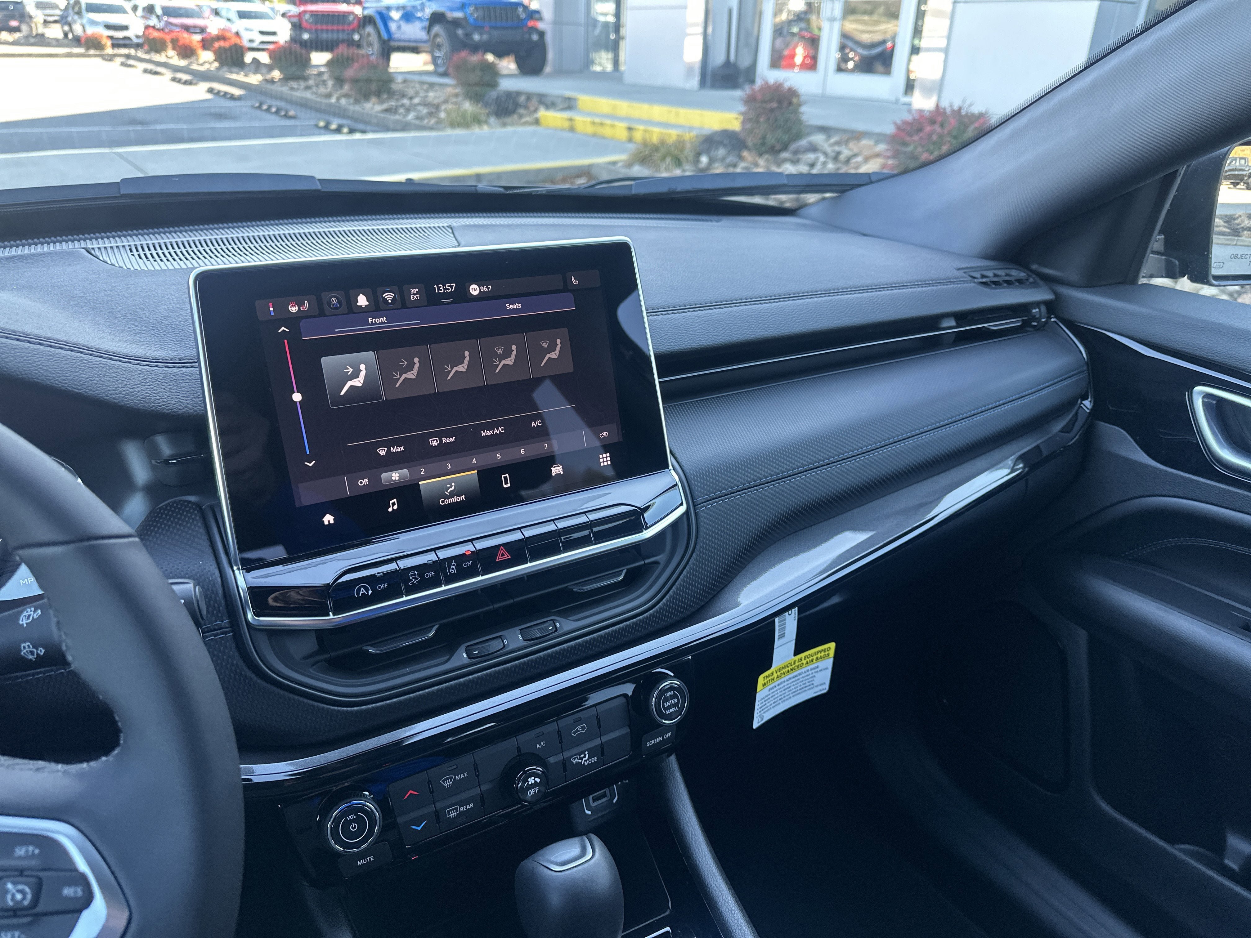 New 2026 Jeep Compass Latitude AWD/4WD image 35