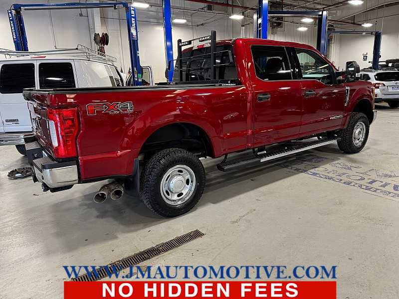 Used 2017 Ford F250 XLT w/ XLT Value Package image 5