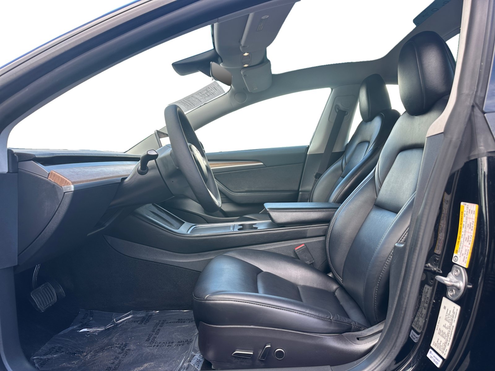 Used 2023 Tesla Model 3 Standard Range RWD image 9