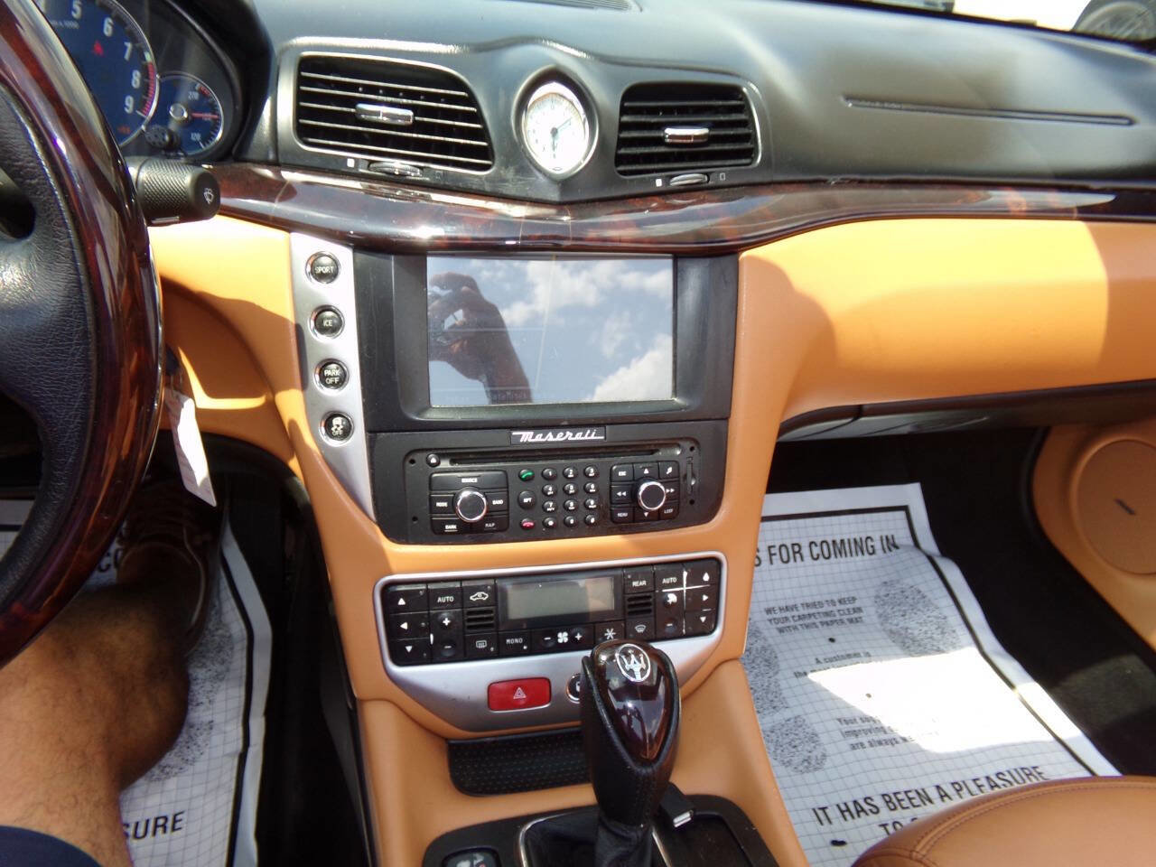 Used 2015 Maserati GranTurismo Base 2dr Convertible image 82