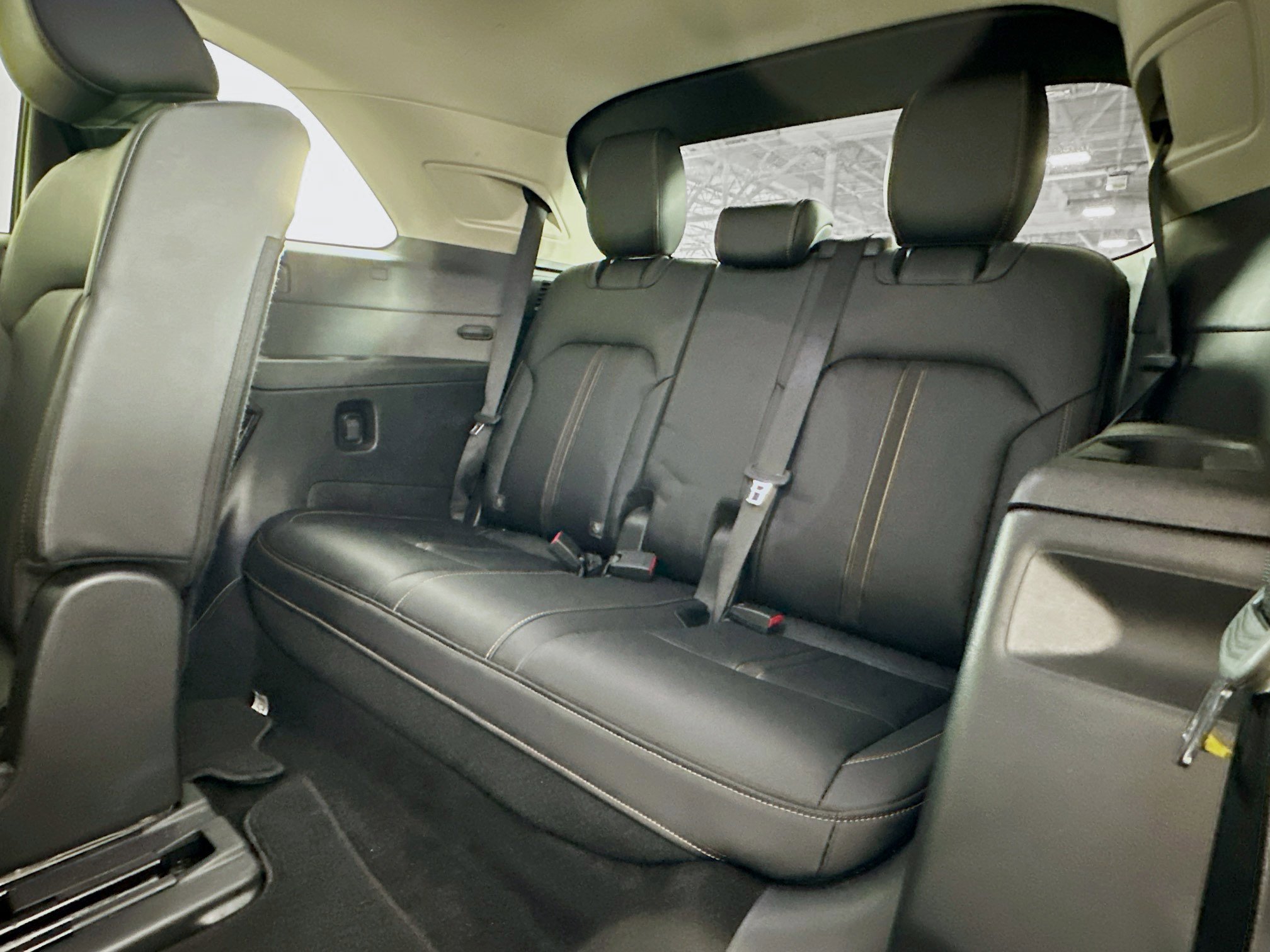 Used 2025 MAZDA CX-90 3.3 Turbo w/ Select Package image 28