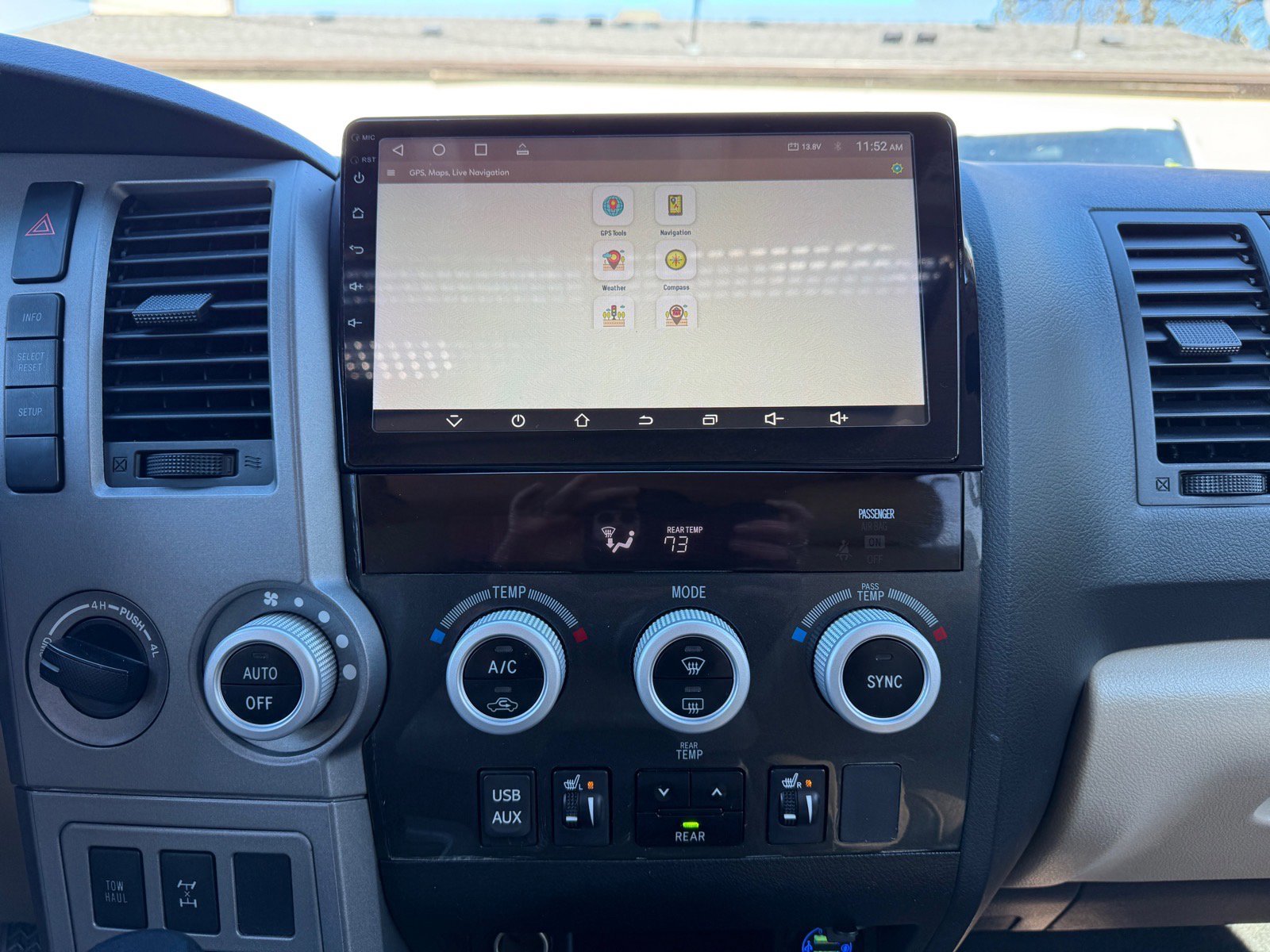 Used 2012 Toyota Sequoia SR5 w/ Premium Pkg image 33