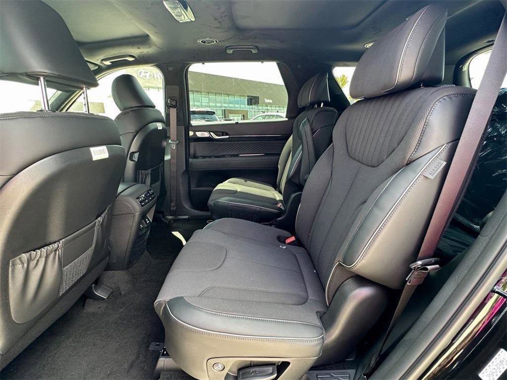 Used 2024 Hyundai Palisade Calligraphy image 33