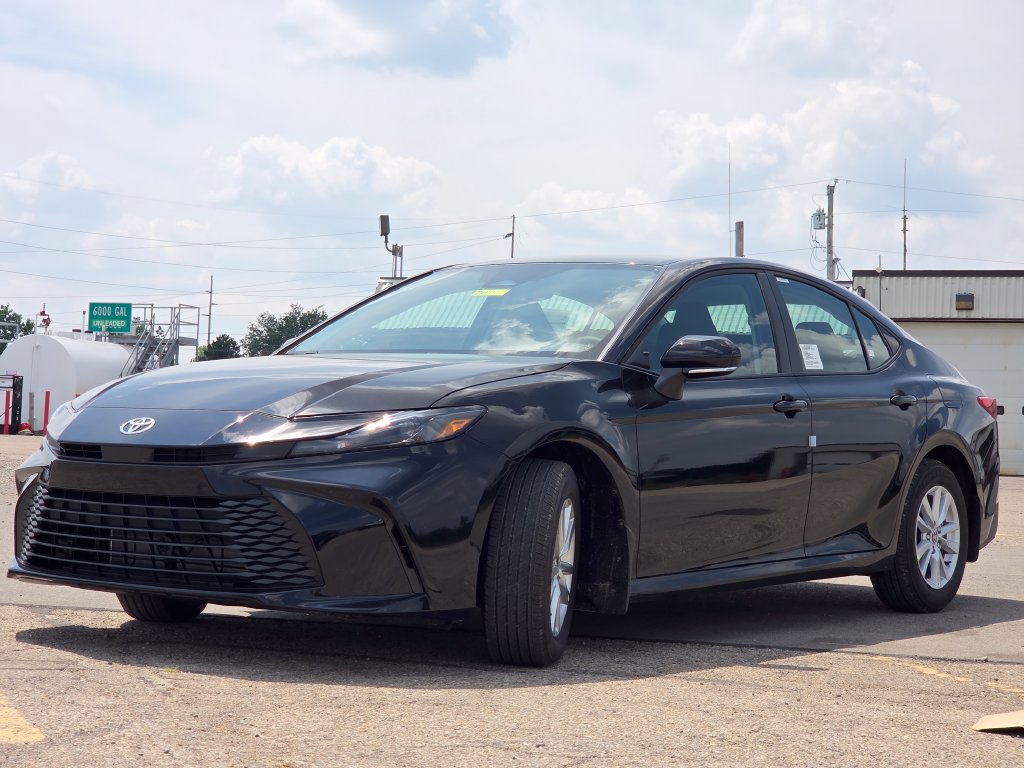 New 2026 Toyota Camry LE w/ Convenience Package FWD image 18