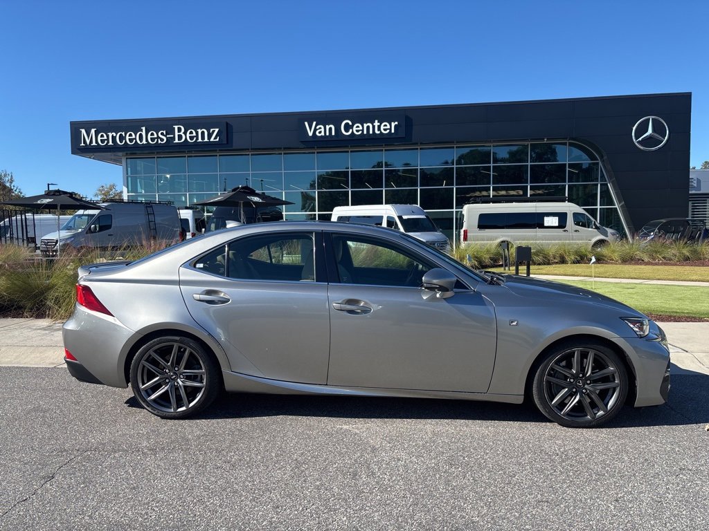 Used 2017 Lexus IS 200t image 2