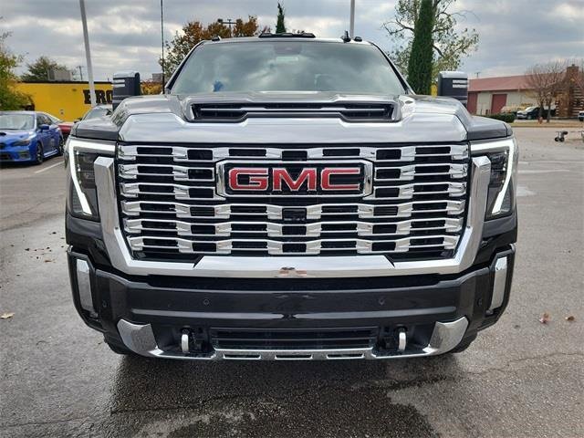 New 2026 GMC Sierra 2500 Denali w/ Denali Reserve Package image 11