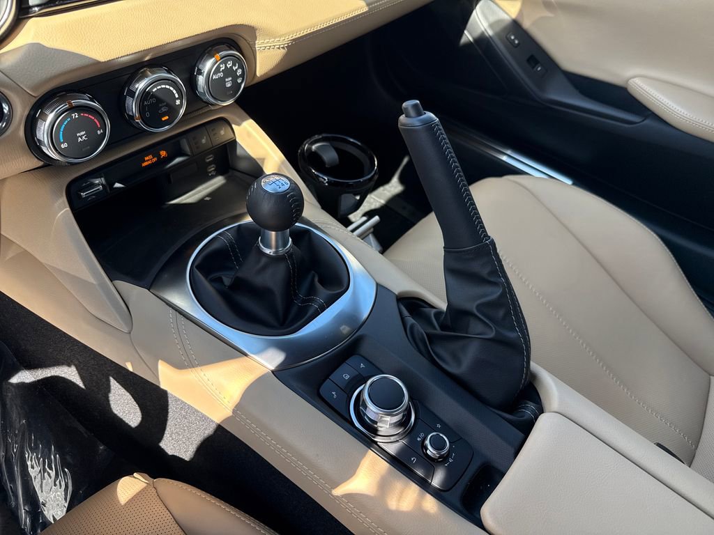 New 2026 MAZDA MX-5 Miata RF Grand Touring image 20