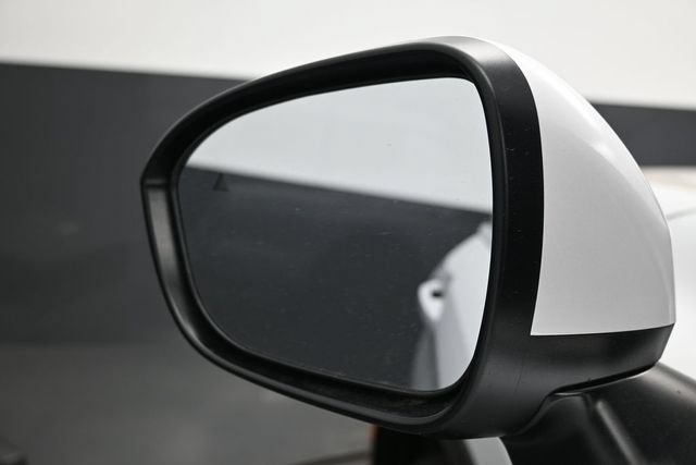 New 2026 Mitsubishi Outlander ES FWD image 5