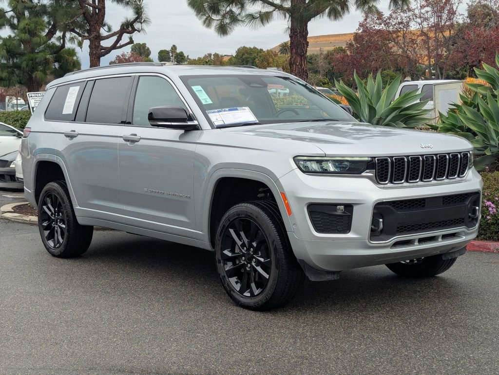 Certified 2024 Jeep Grand Cherokee L Overland w/ Advanced Protech Group III image 3