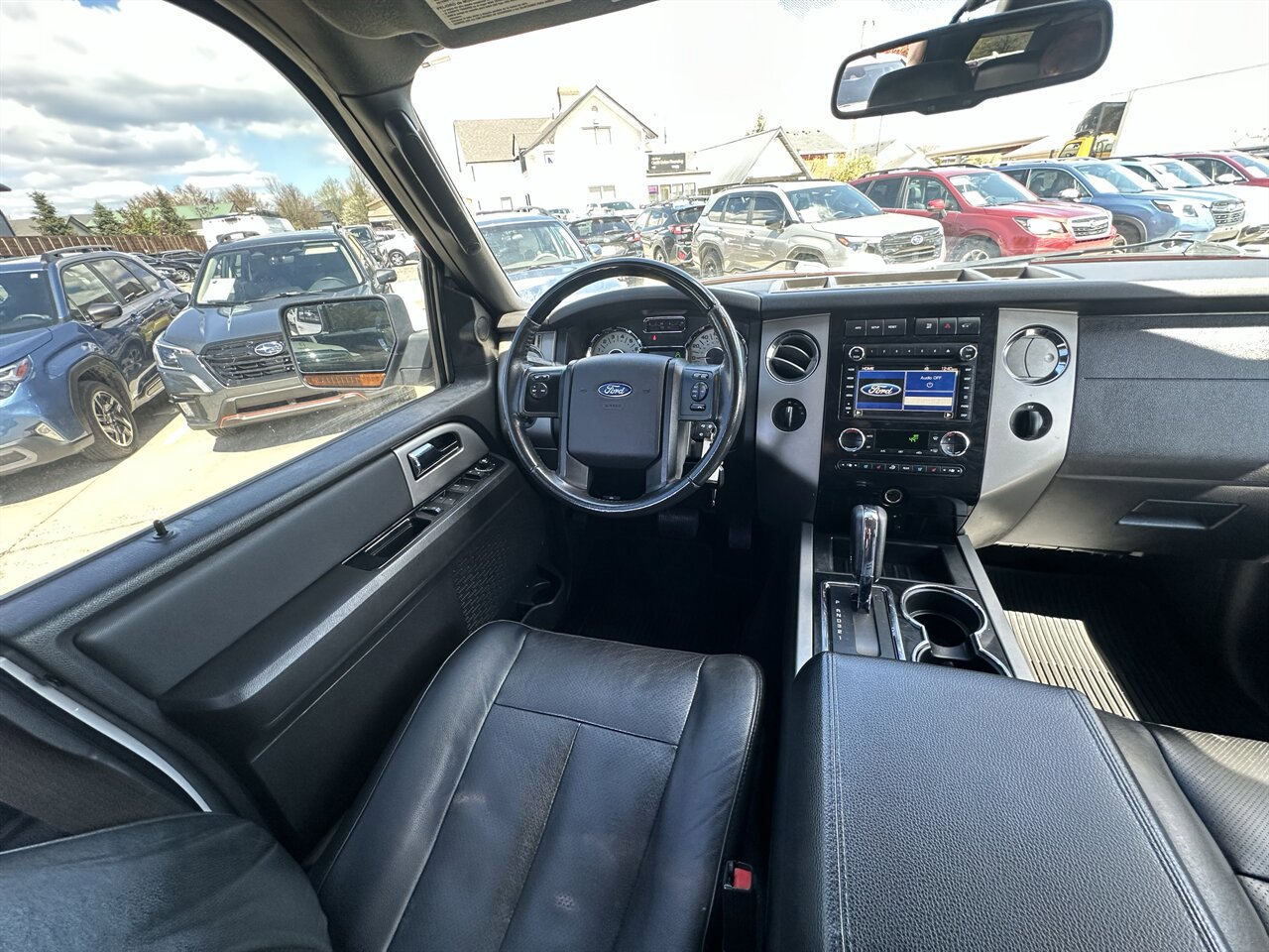 Used 2014 Ford Expedition EL Limited w/ Equipment Group 301A AWD/4WD image 5
