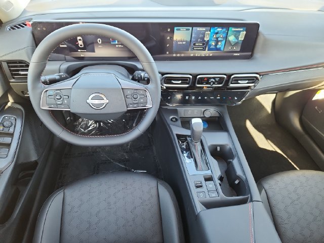 New 2027 Nissan Sentra SR FWD image 9