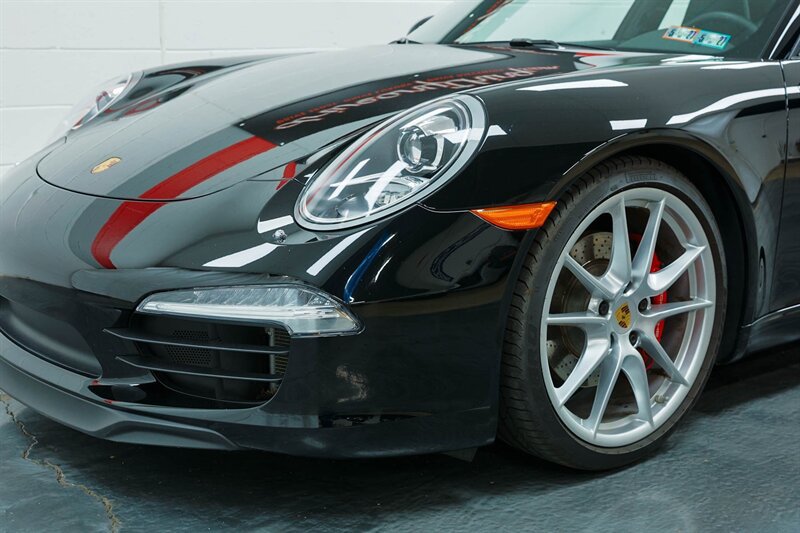 Used 2015 Porsche 911 Carrera S RWD image 5