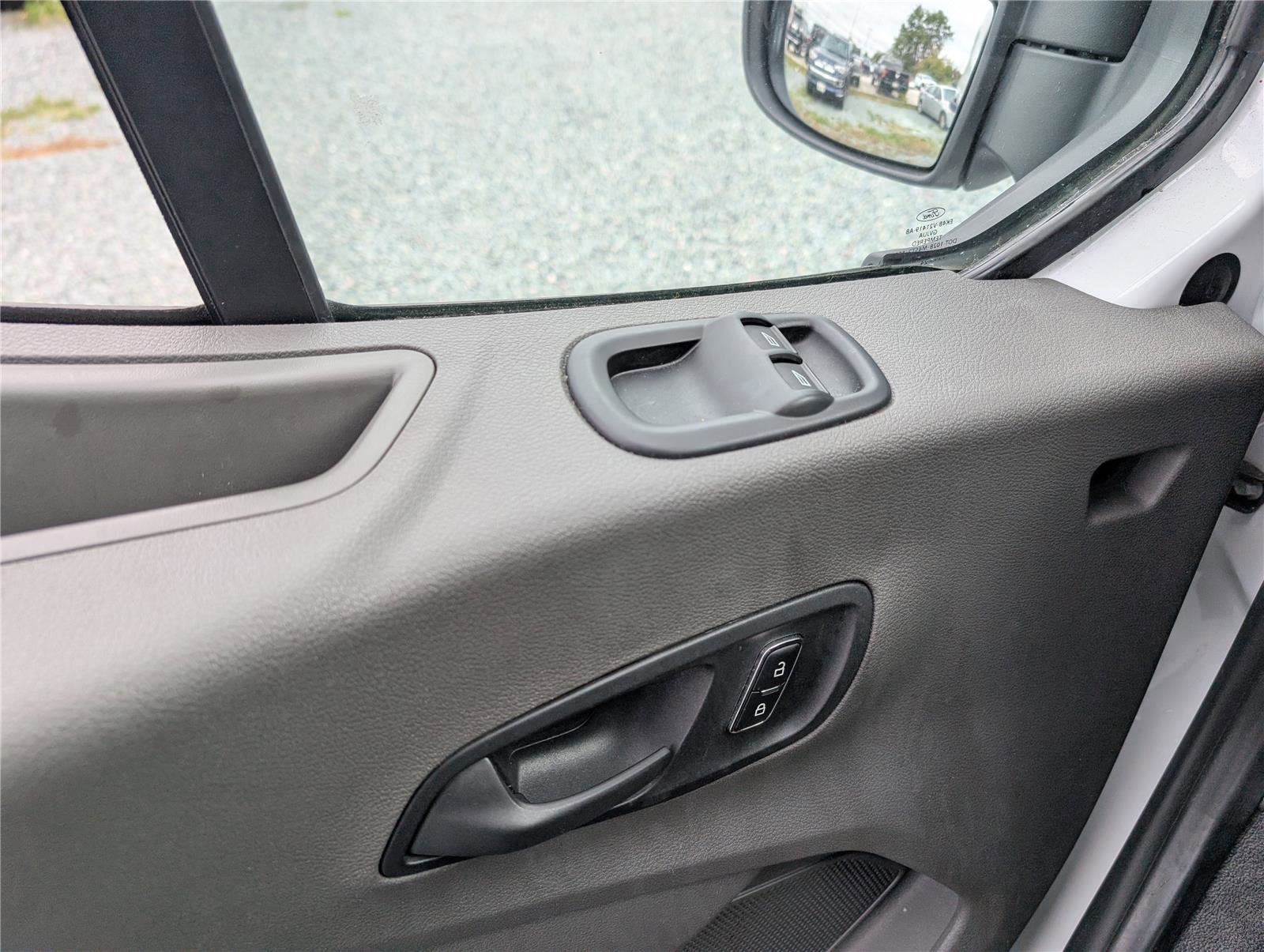 Used 2024 Ford Transit 250 Low Roof w/ Exterior Upgrade Package image 18