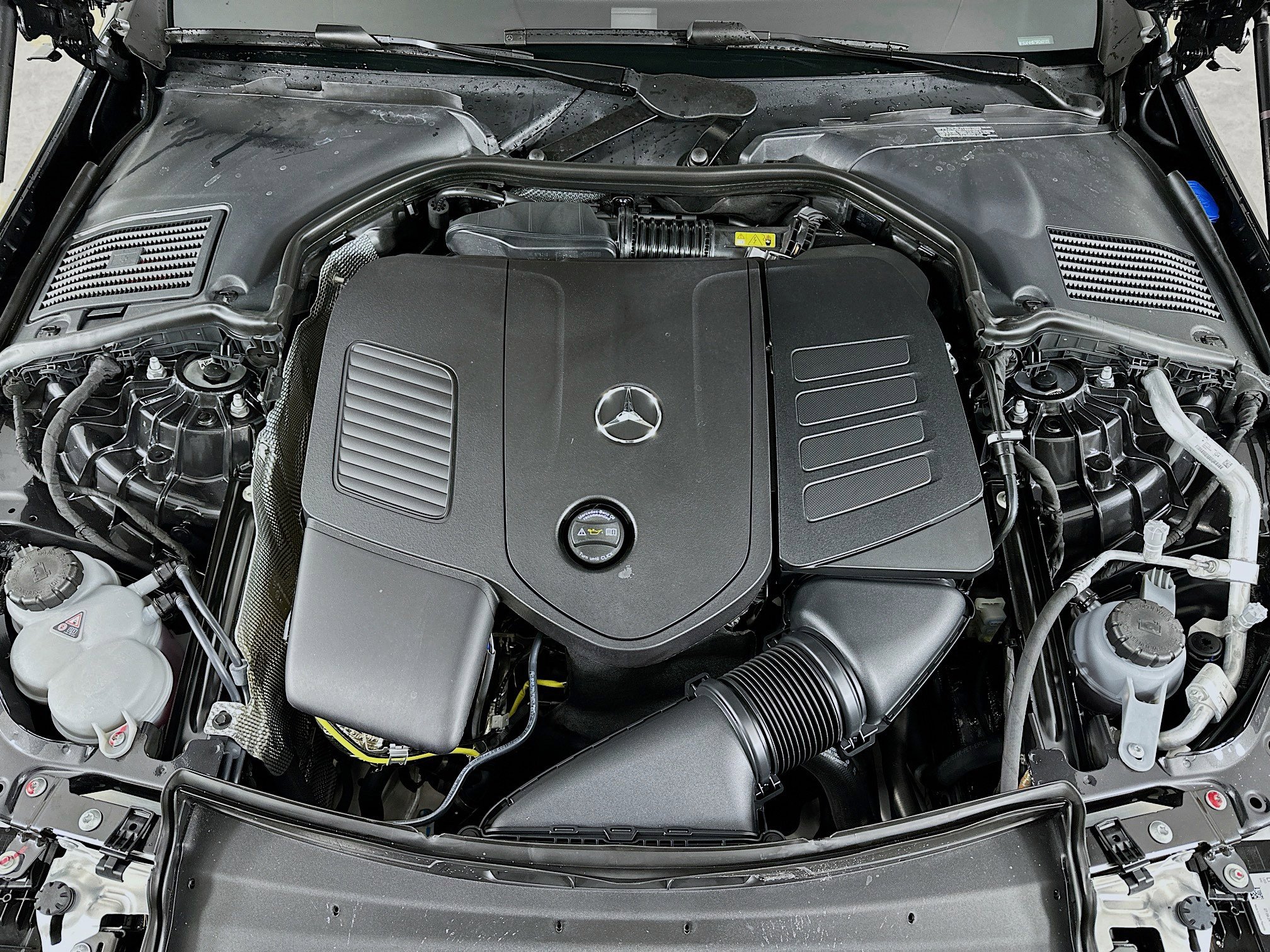 Certified 2025 Mercedes-Benz C 300 4MATIC Sedan image 39
