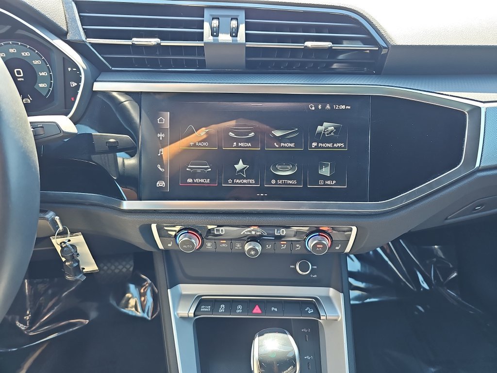 Used 2025 Audi Q3 2.0T Premium AWD/4WD image 20