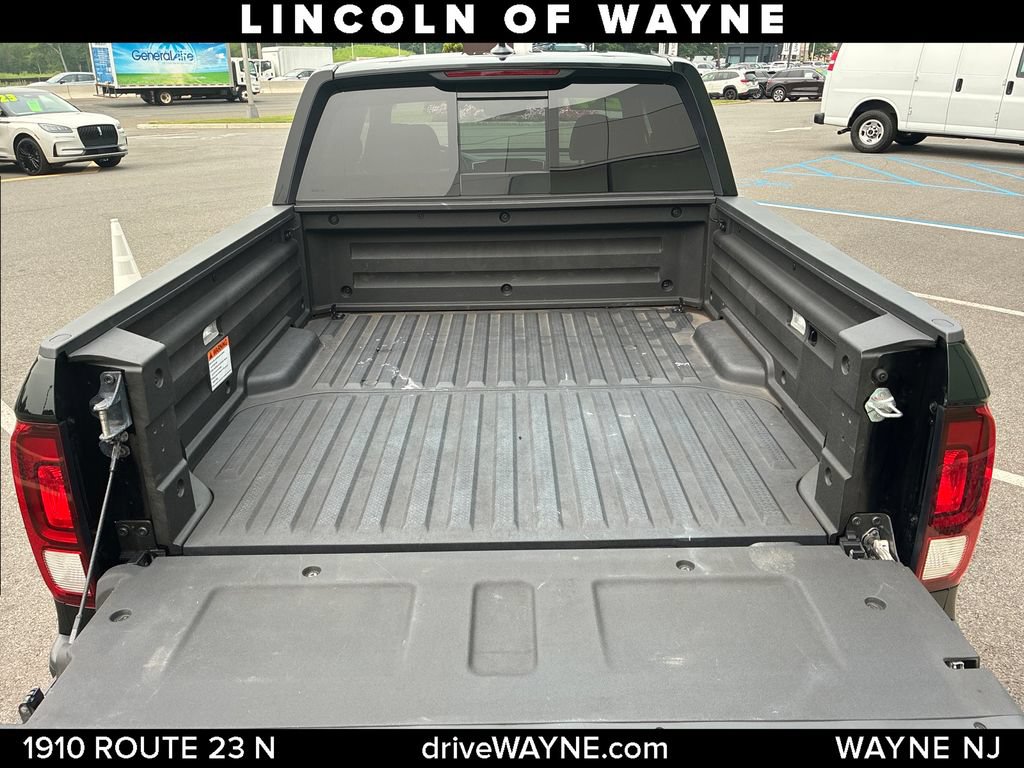 Used 2024 Honda Ridgeline Black Edition image 6