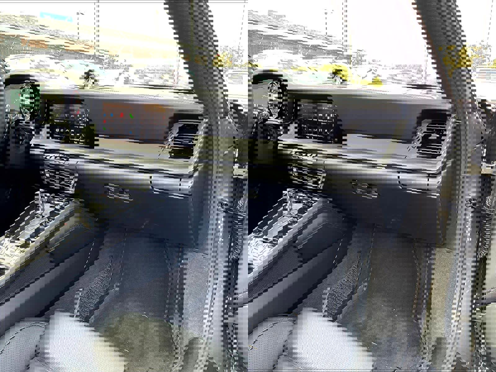 Used 2024 Porsche 911 Carrera 4S image 17