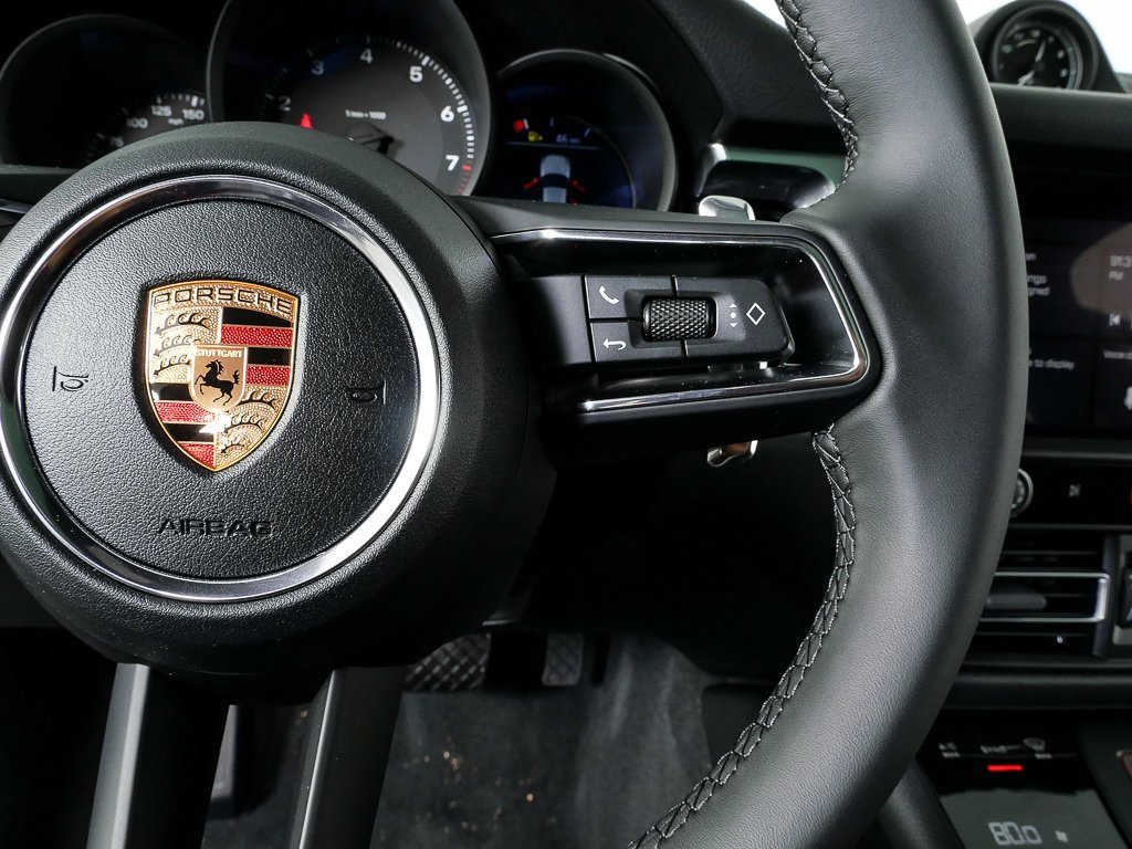 New 2026 Porsche Macan image 11