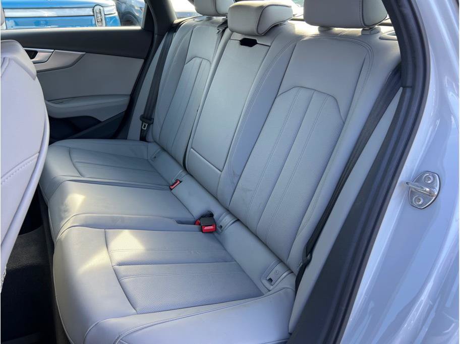Used 2023 Audi A4 2.0T Premium Plus AWD/4WD image 9