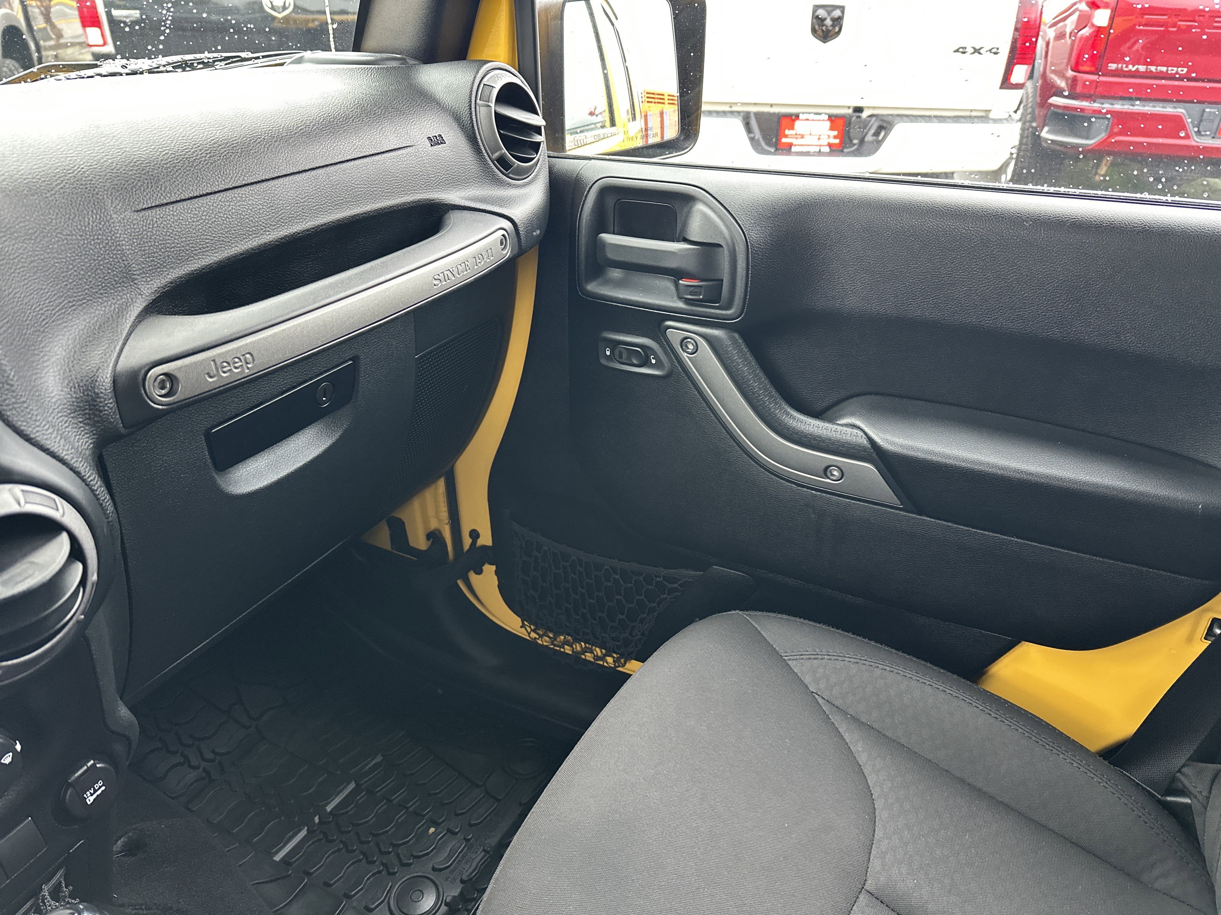 Used 2015 Jeep Wrangler Unlimited Sport w/ Quick Order Package 24S image 24