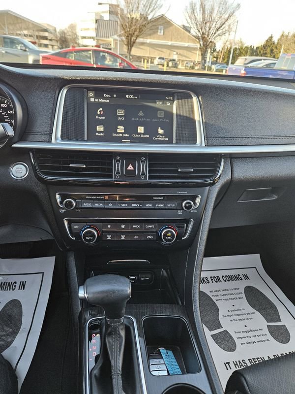 Used 2019 Kia Optima EX image 24