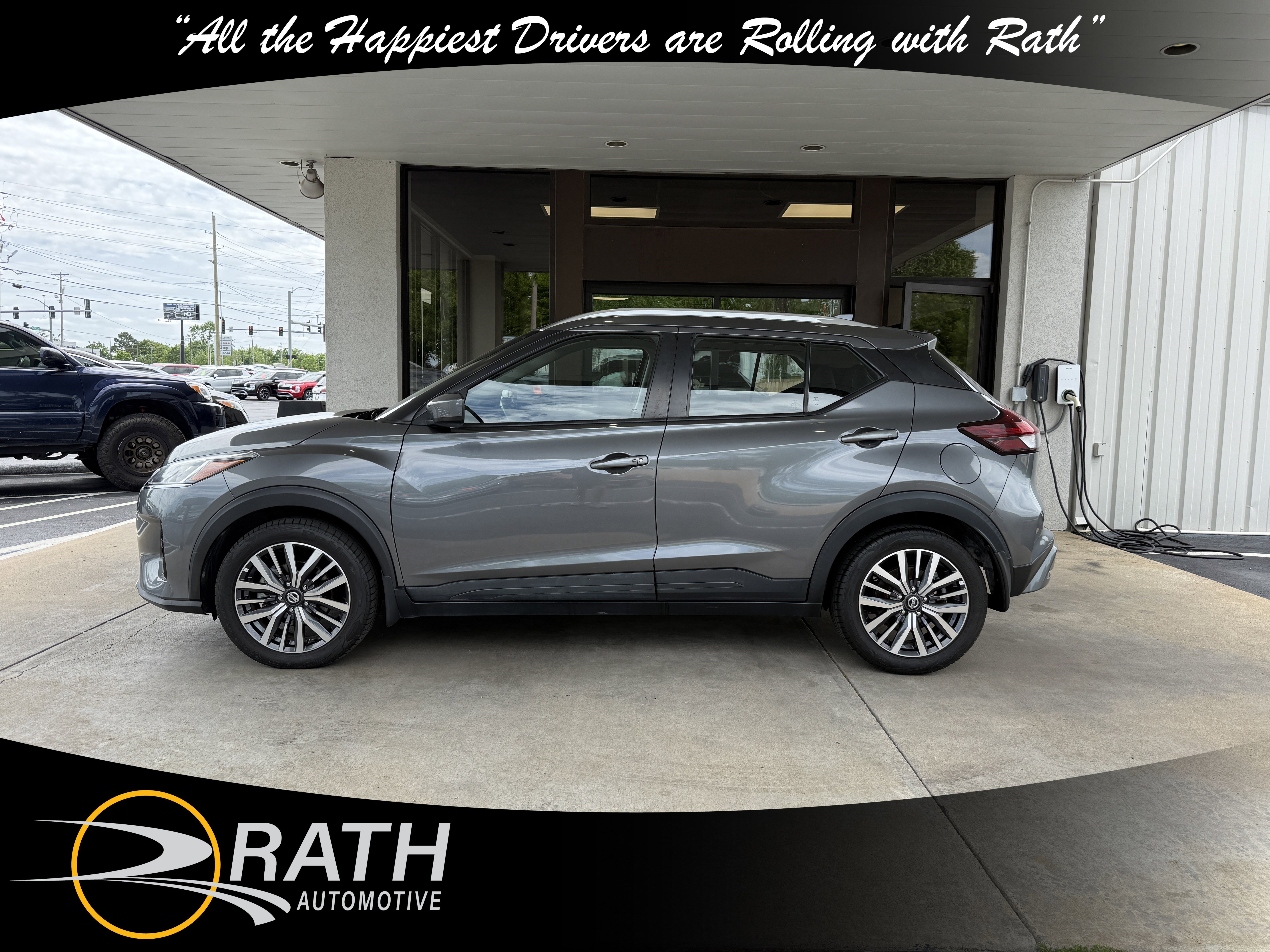 Used 2021 Nissan Kicks SV FWD image 6