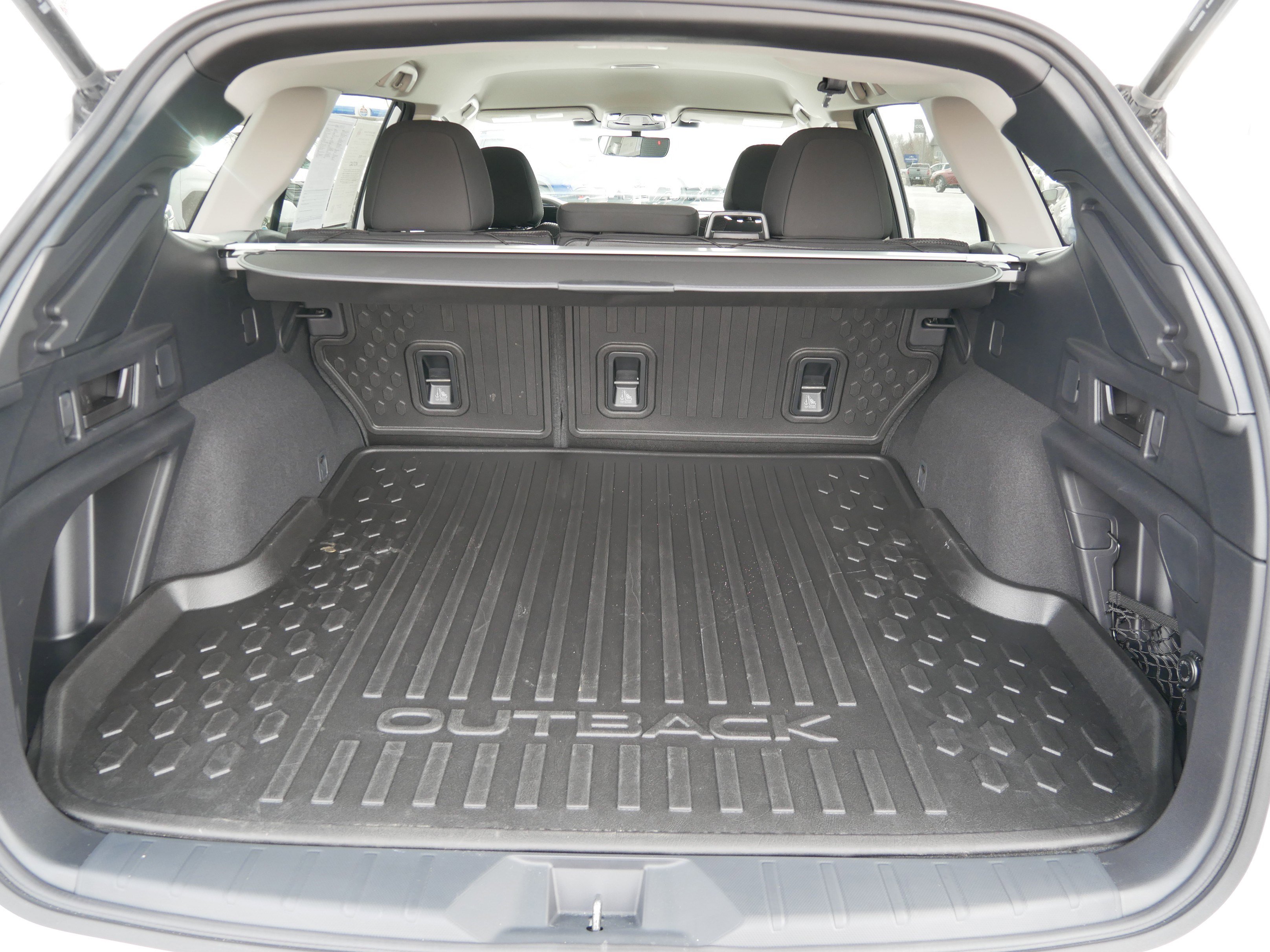 Certified 2025 Subaru Outback Premium image 18