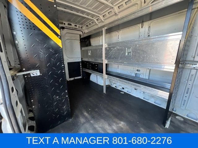 Used 2023 RAM ProMaster 2500 w/ Driver Convenience Group FWD image 30